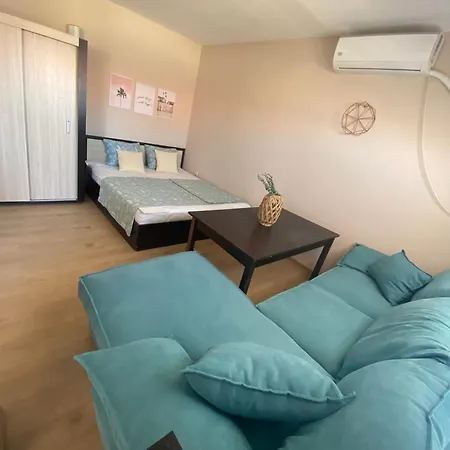 Apartment Ador 4th Floor Cherno - 2