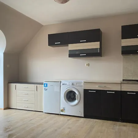 Apartment Ador 4th Floor Cherno - 2